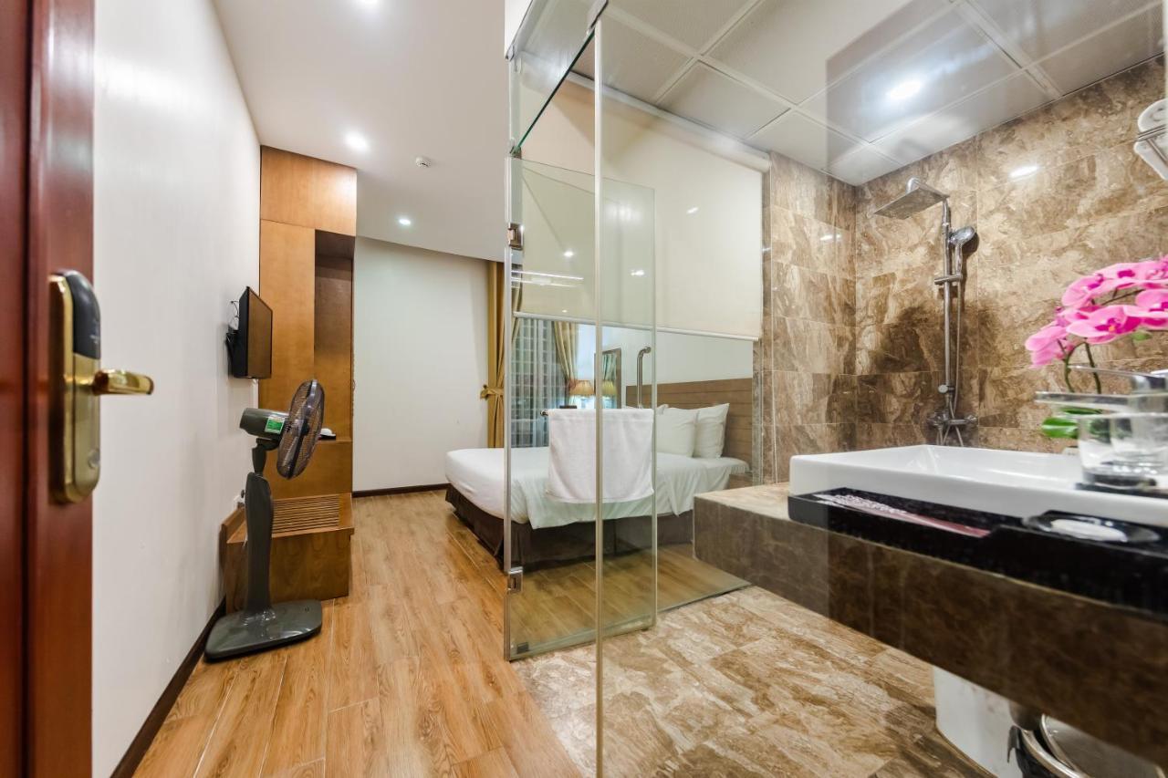Hotel One