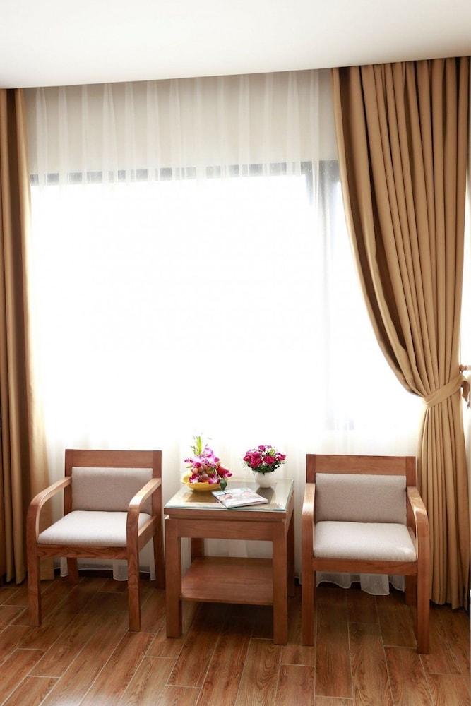 One Hotel 3*